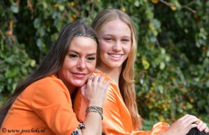 Auteur fotograaf Jos Schols - © www.josschols.nl. Eowyn en Jessica 4 herfst