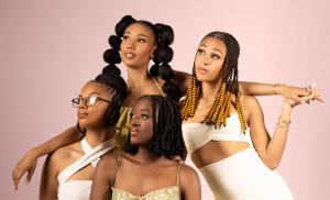 Auteur fotograaf PictureVince - 
Artiest : Motmans Vincent
Copyright : Motmans Vincent

Camera : NIKON CORPORATION NIKON Z 50
Fotodatum : 18-05-2025