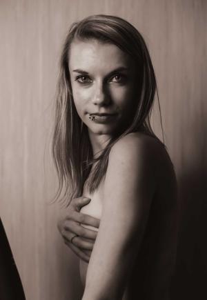 Auteur fotograaf Joeri Sonck - Model: Hanne