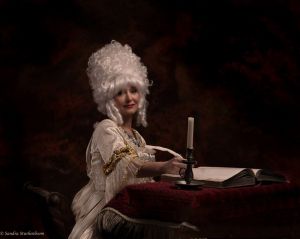 Auteur model MonaDina - Thema lezende rijke vrouw 17de eeuw, fotograaf Sandra Sturkenboom
