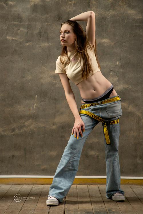 Auteur model Kayleigh De Kerpel - Model: Kayleigh De Kerpel
Fotograaf: David Van de Maele