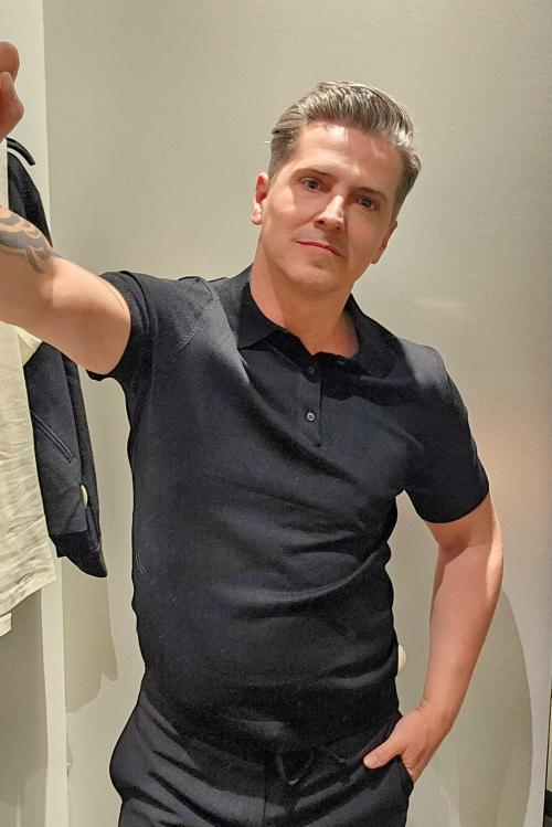 Auteur model Nick Lucas  - 