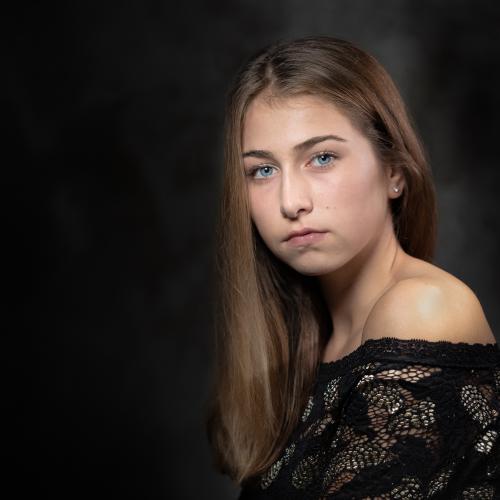 Auteur fotograaf theportrait - portrait in studio
