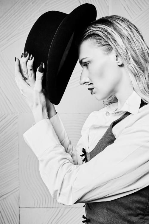 Auteur model Juliette - 