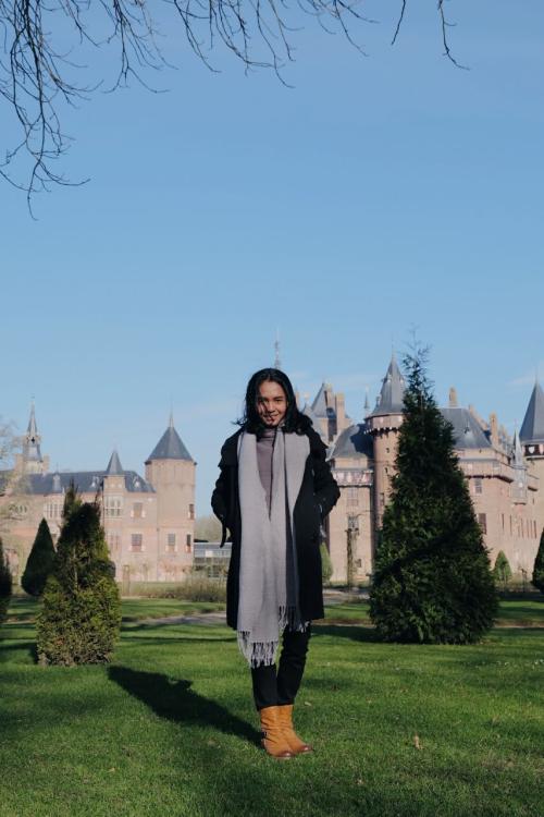 Auteur model Afira wati - 