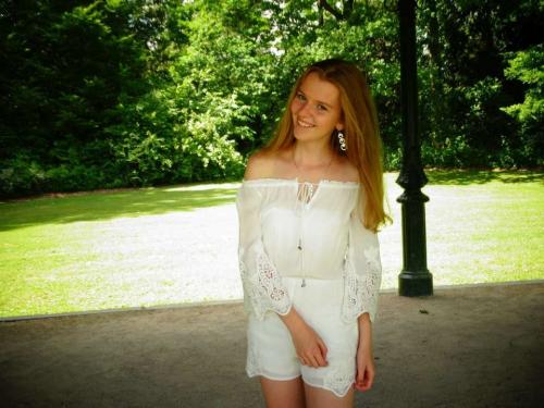 Auteur model Amber Landerloos - 