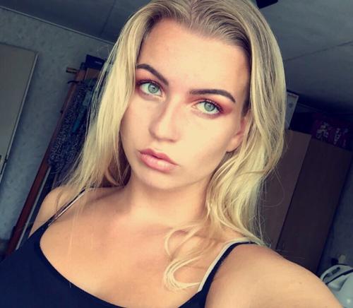 Auteur model Michelle Zomerdijk - 