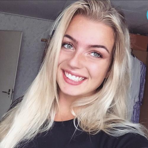 Auteur model Michelle Zomerdijk - 