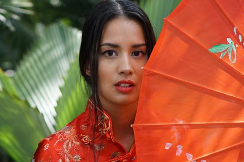 Auteur fotograaf Eddy Van Leuven - Esmeralda - Asian shoot