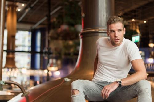Auteur model Jules Vaes - 