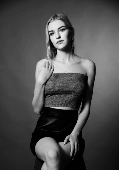 Auteur model Caroline1306 - 