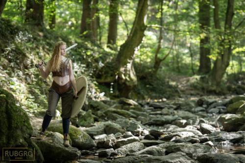 Auteur model SmallShieldmaiden - Fotograaf: Ruben de Foto (@rubgro_photografy)