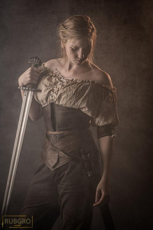 Auteur model SmallShieldmaiden - Fotograaf: Ruben de Foto (@rubgro_photografy)