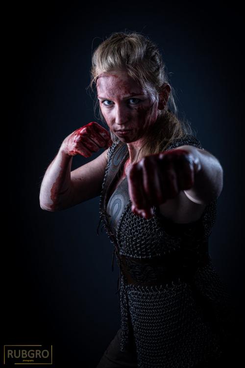 Auteur model SmallShieldmaiden - Fotograaf: Ruben de Foto (@rubgro_photografy)