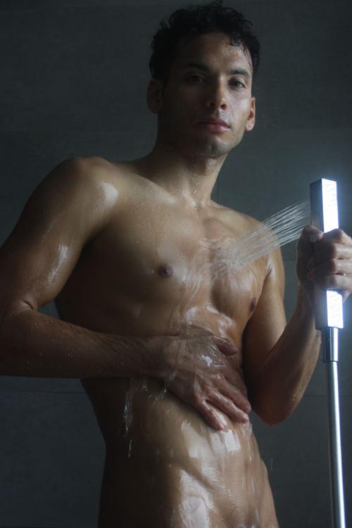 Auteur fotograaf Clayton Leslie - Shower