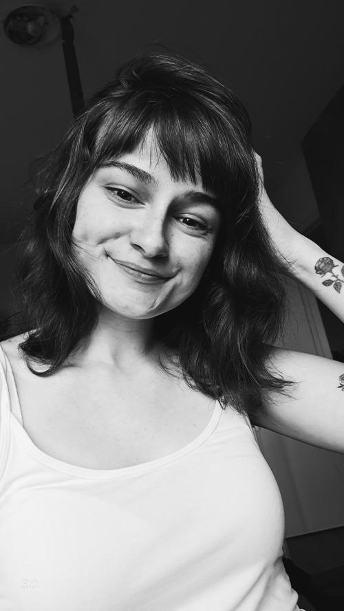Auteur model Elise - 