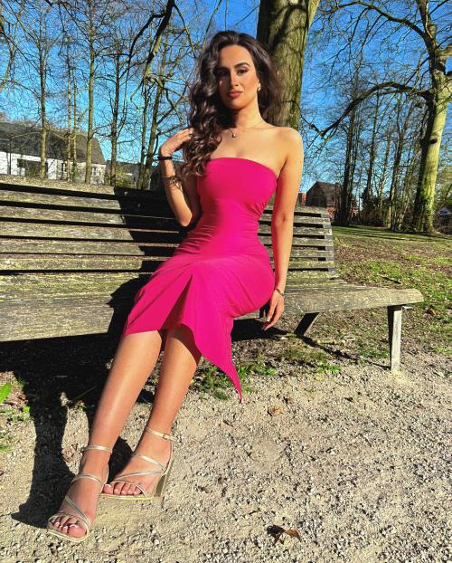 Auteur model Aurelie Sarkar  - 