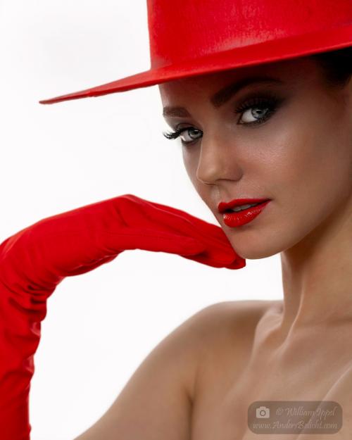 Auteur fotograaf Anders Belicht Beeld - Lady in RED: Seline