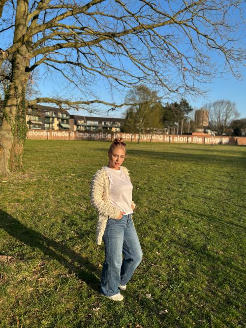 Auteur model Roxane gabriella - 