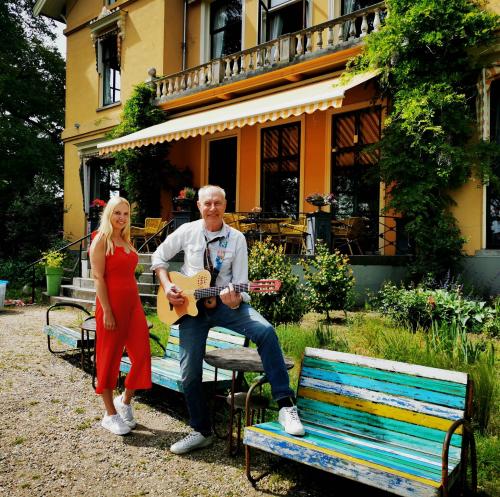 Auteur fotograaf Duo Wij2 - Optreden bij landhuis Gaia