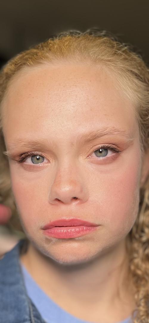 Auteur model Fee - 