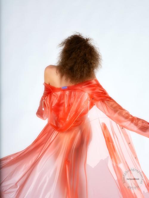 Auteur model Curlyandblond - 
