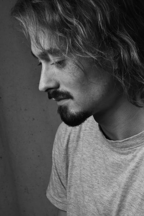 Auteur model Arthur - Fotograaf: Rik Vanderlinden