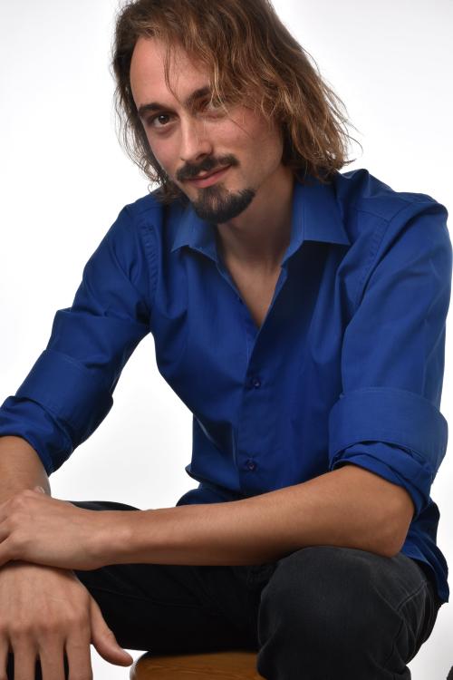 Auteur model Arthur - Fotograaf: Rik Vanderlinden