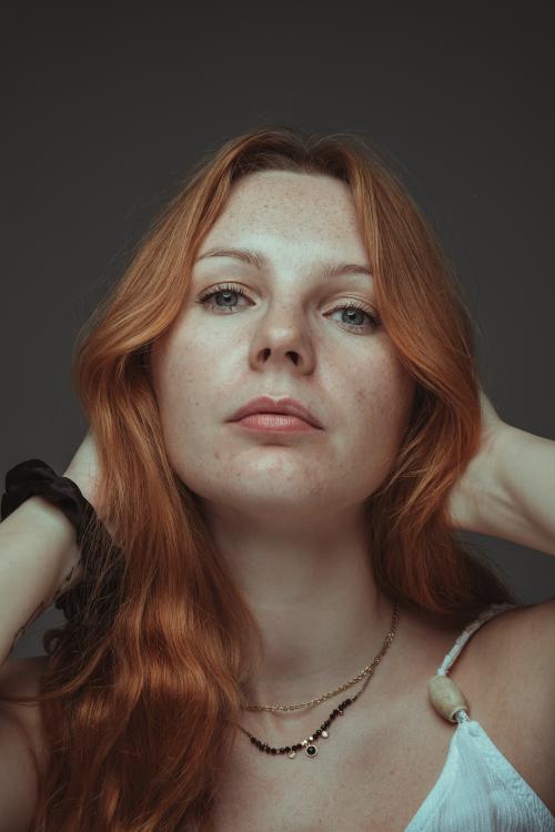 Auteur model Lindsey jonniau - 