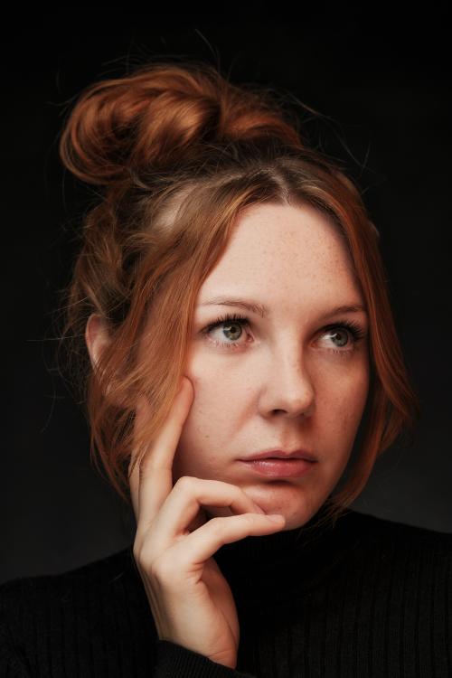 Auteur model Lindsey jonniau - 