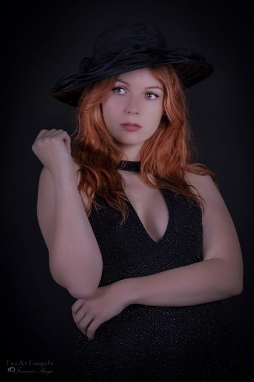 Auteur model Lindsey jonniau - Model: lindsey jonniau
Thema:fashion