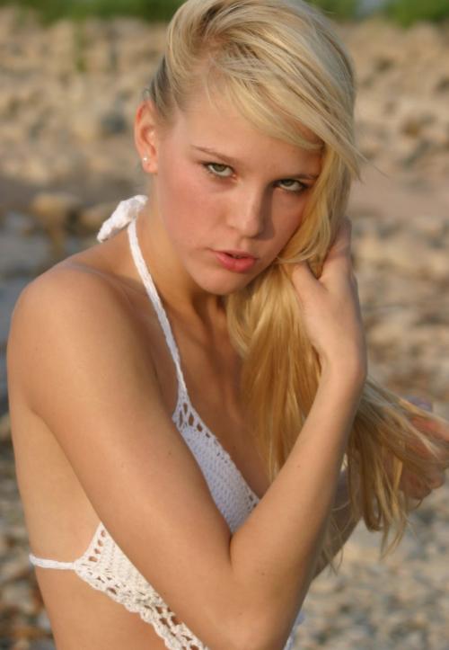 Auteur model Femke - 