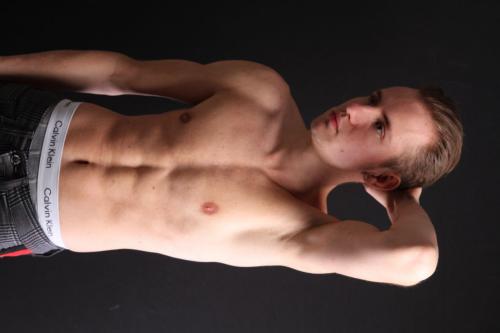 Auteur model Mario Van Haaren - 