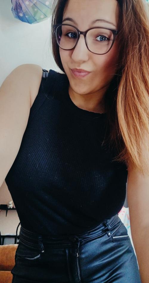 Auteur model Ellen6 - 