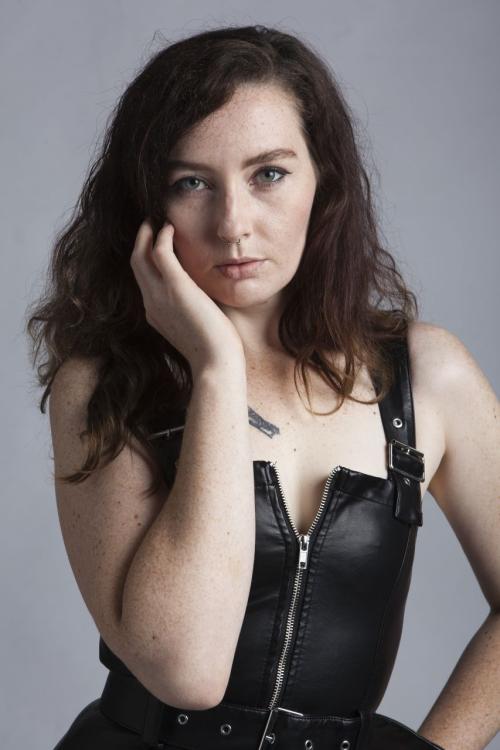 Auteur model Dana - 